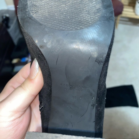 Suede knee high boots - Picture 2 of 2